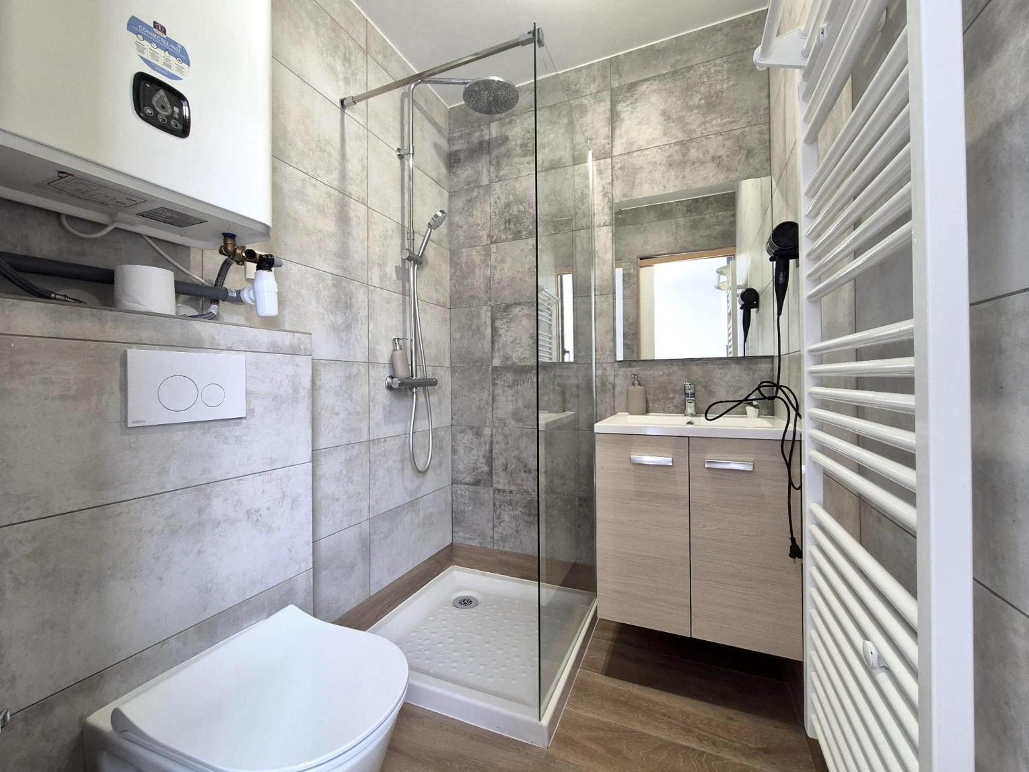 Abu Dhabi, Magnifique Maison Reims Esterno foto